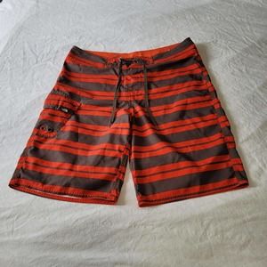 The North Face Board Shorts Mens 34 Red Gray Striped Outdoor Logo Drawstring